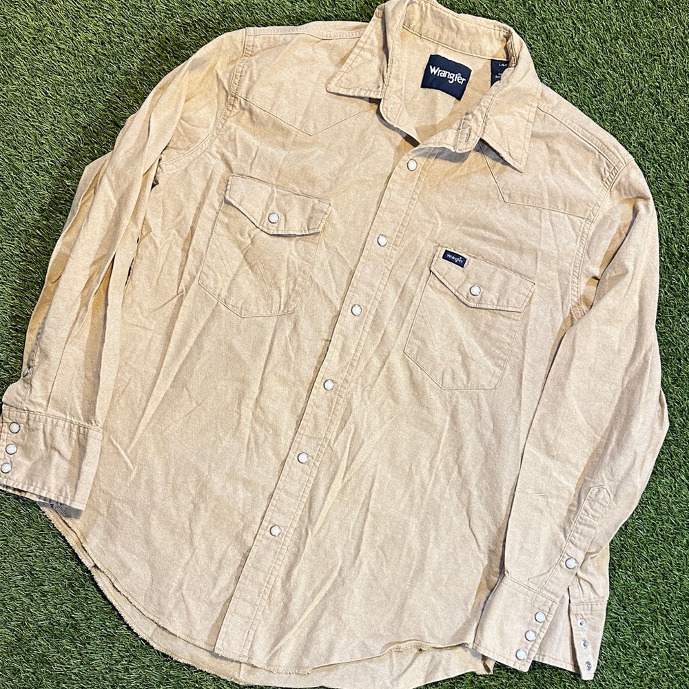VTG 80’s Wrangler Pearl Snap Men's Beige Button-Down Shirt large